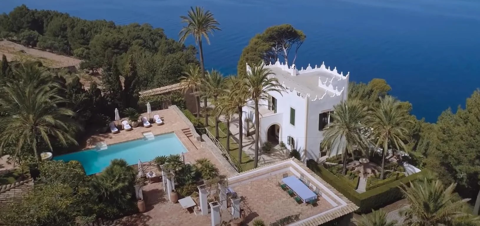limpieza chalets de lujo y mansiones de famosos en mallorca